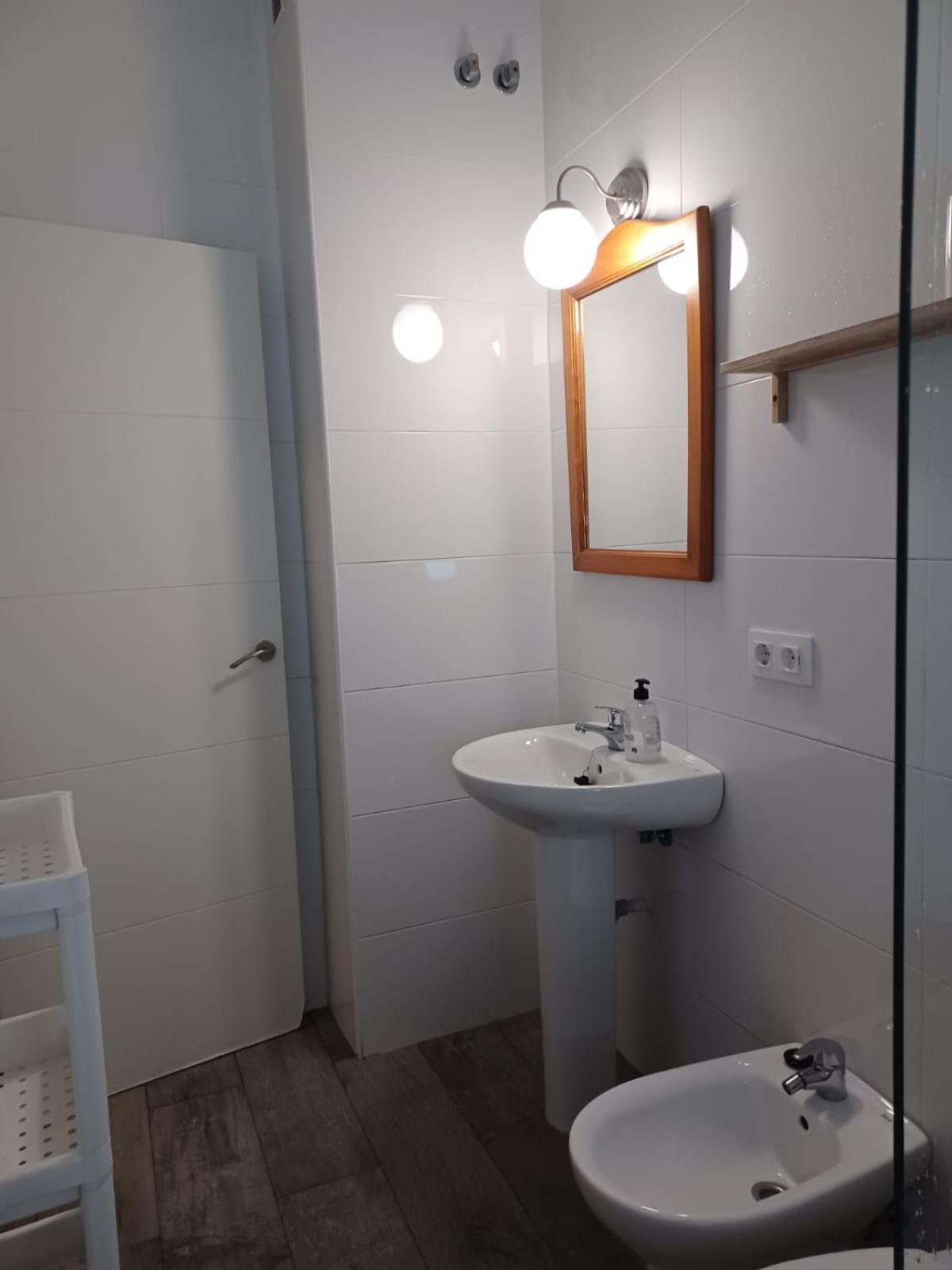 Apartamento En El Casco Antiguo En Plena Alameda Seville Exterior photo