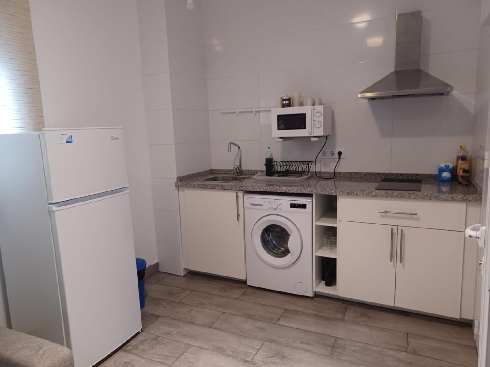 Apartamento En El Casco Antiguo En Plena Alameda Seville Exterior photo